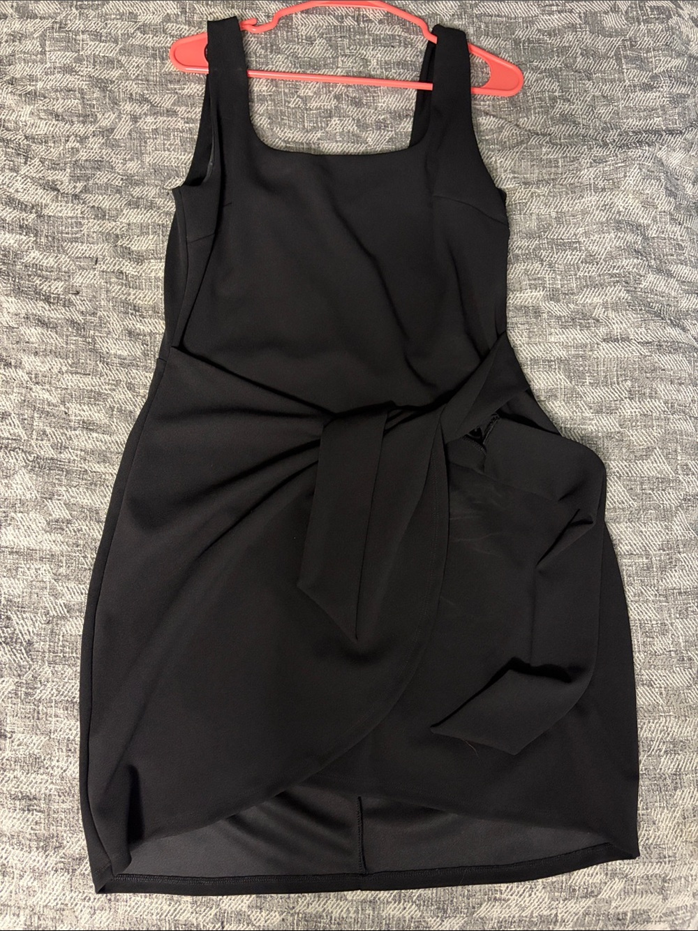 Express Black Sleeveless Tie-Waist Mini Dress